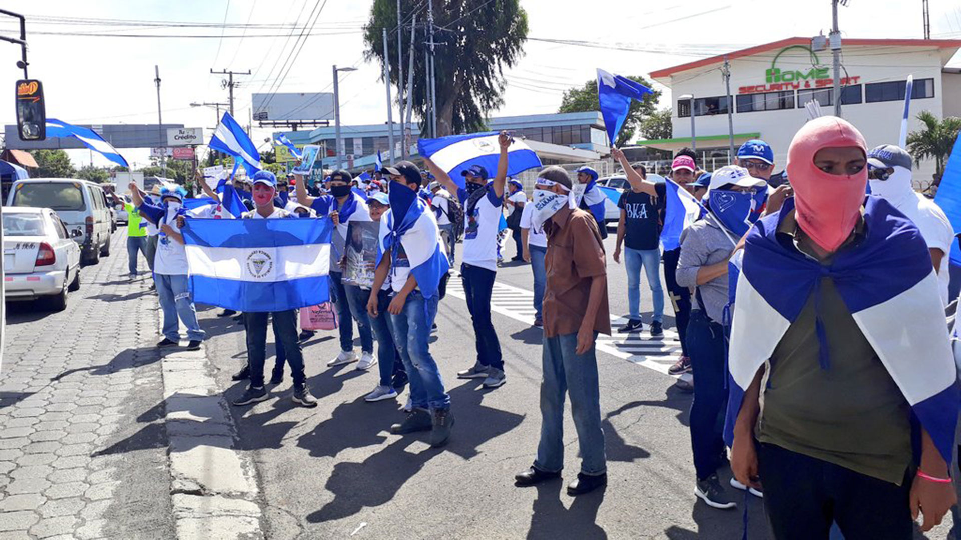 Miles de manifestantes se volvieron a movilizar en Managua