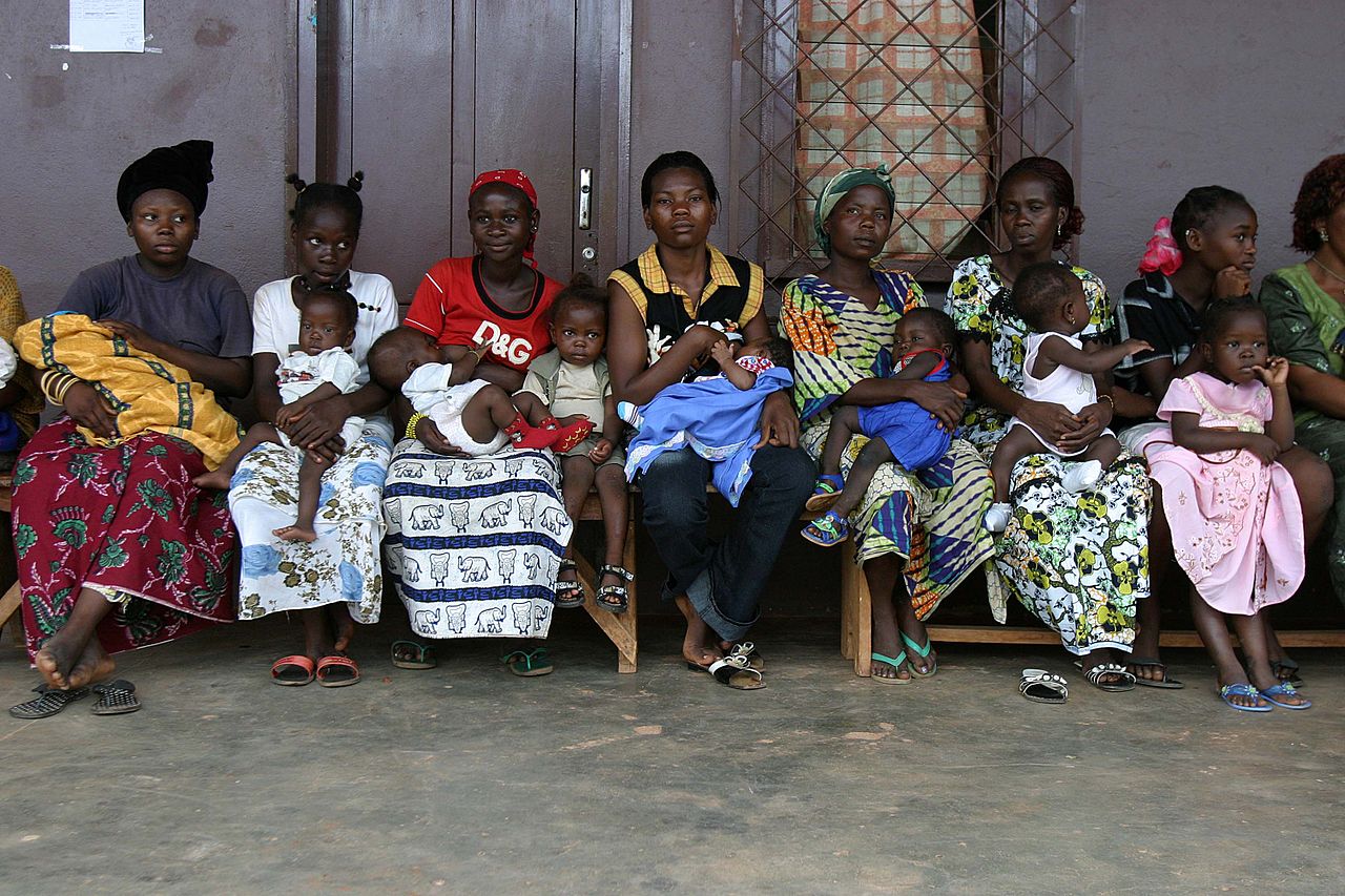 La República Centroafricana encabeza el ranking de la negatividad por país; en general, en África la falta de salud y de alimentación suben las emociones negativas. (hdptcar/Flickr/Wikicommons)