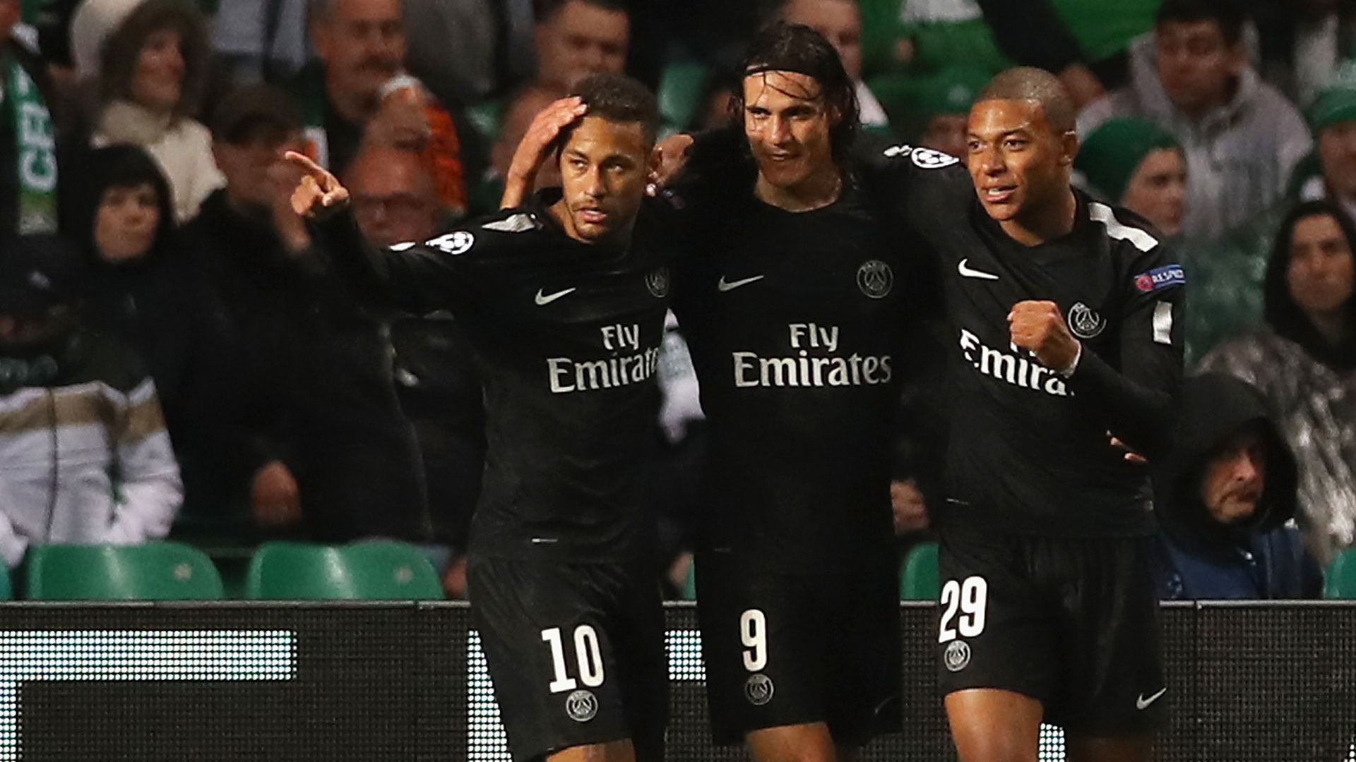 Neymar, Cavani y Mbappé conforman una de las mejores delanteras de Europa (Getty Images)
