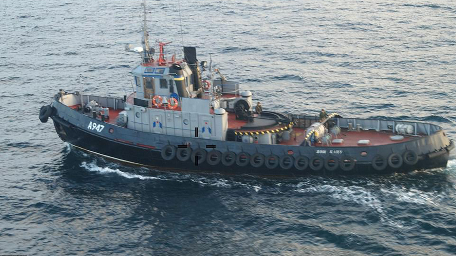 Rusia capturó tres naves militares de Ucrania