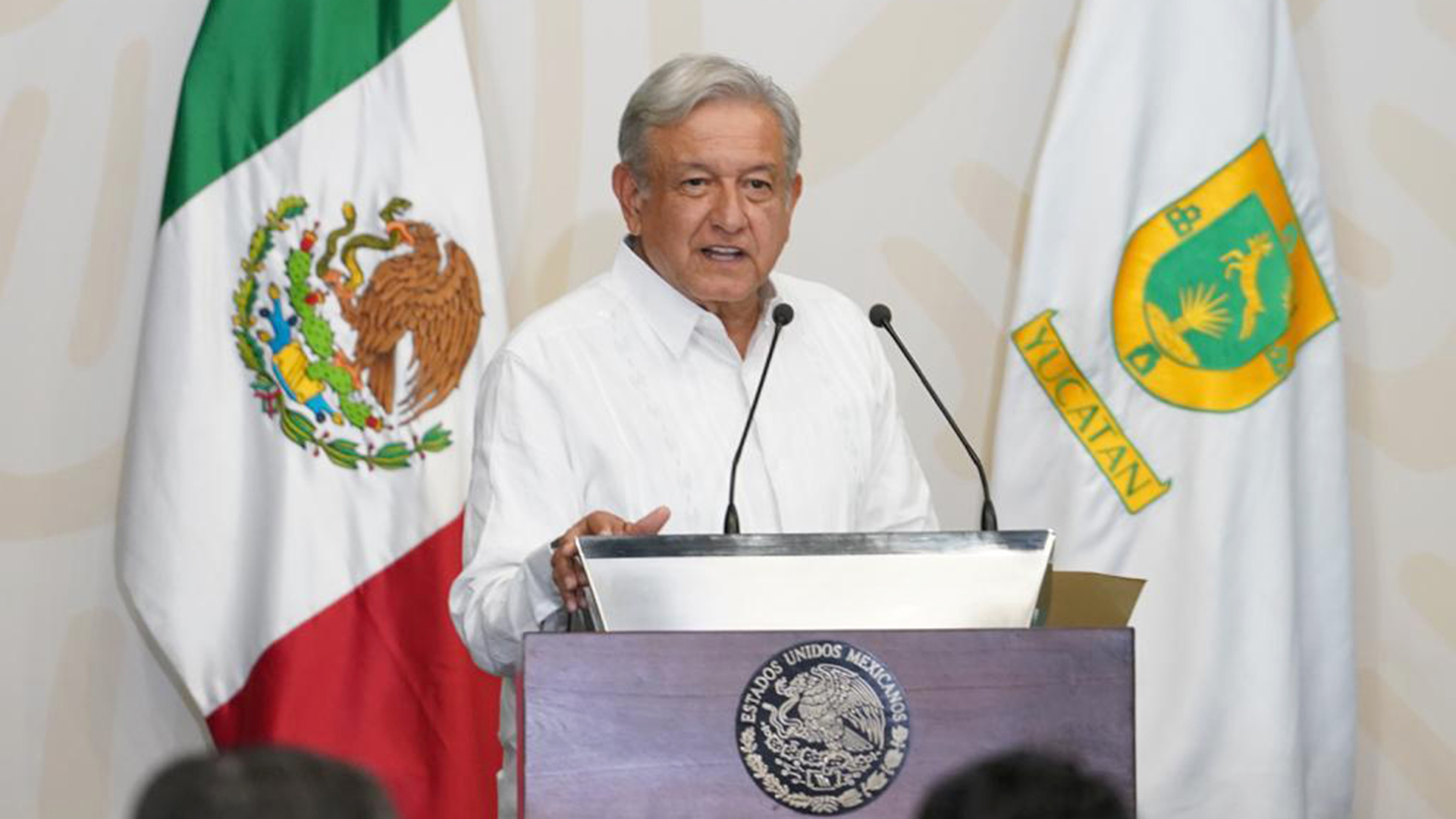 Andrés Manuel López Obrador firmó el Plan Nacional de Salud en el estado de Yucatán (Foto: Presidencia México)