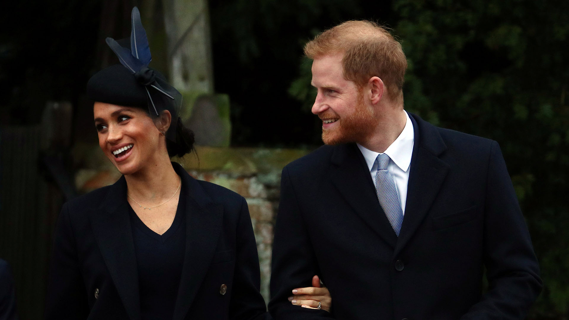 El hijo de Meghan Markle y el príncipe Harry nacerá en la primavera europea (Reuters)