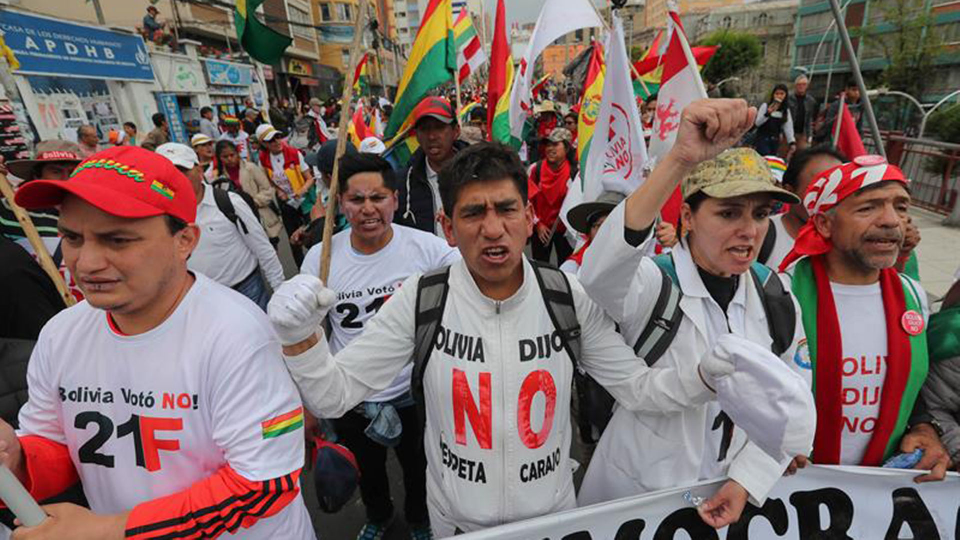 Protestas contra la postulación de Evo Morales