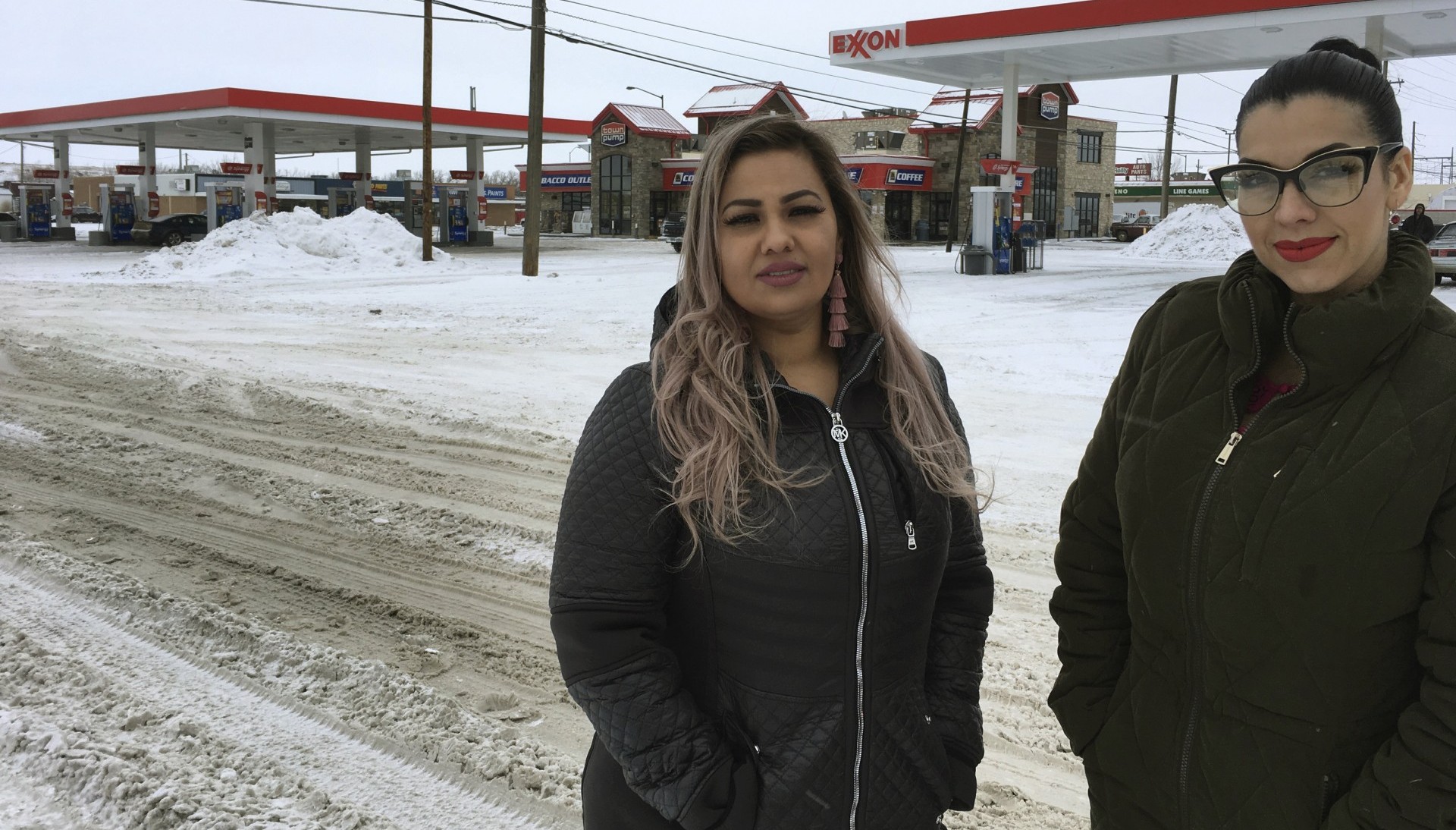 Martha Hernandez y Ana Suda aseguran haber sido detenidas por hablar español (Brooke Swaney/ACLU of Montana via AP)