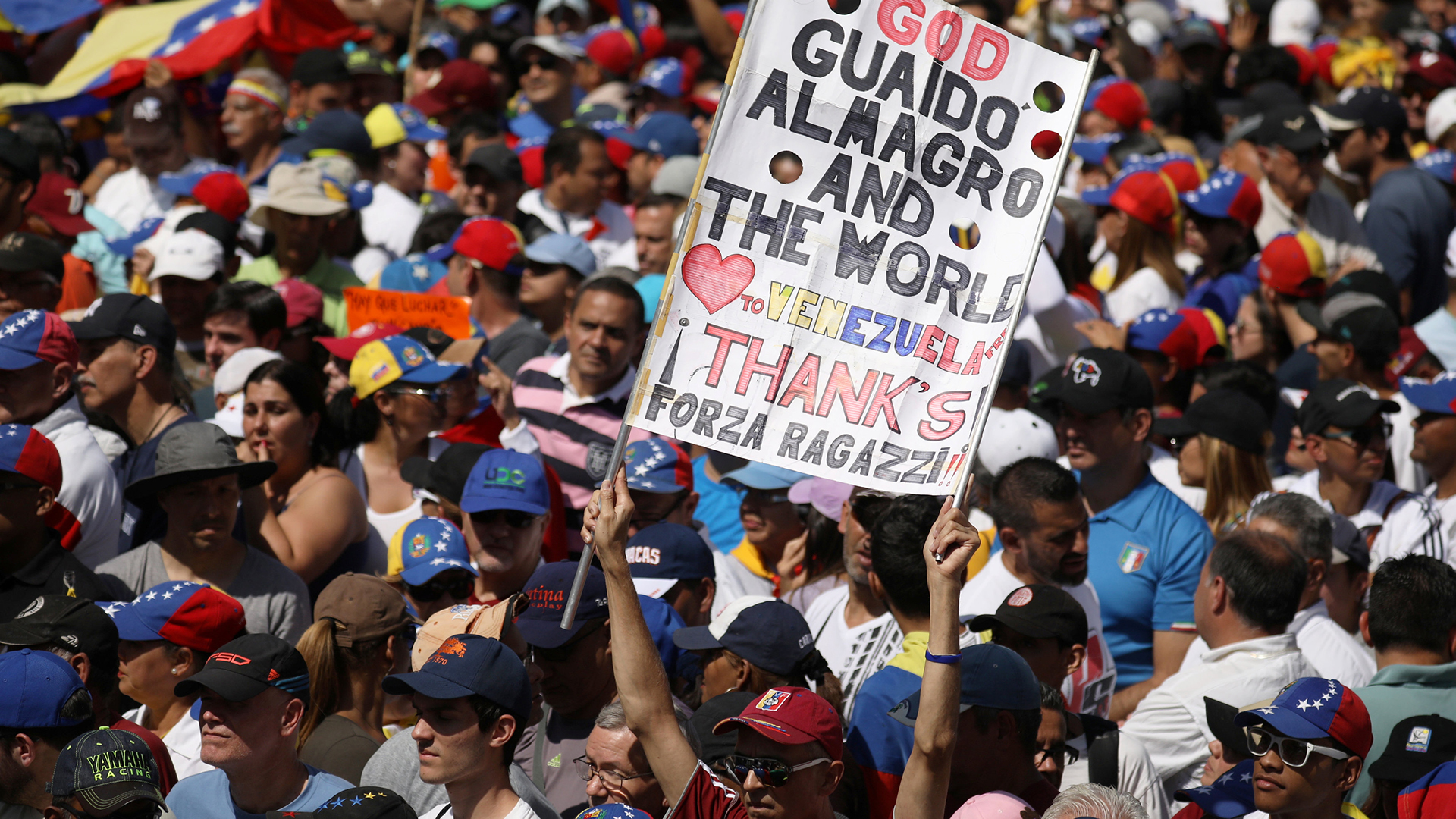 En distintas ciudades del mundo se han celebrado marchas en contra de la dictadura en Venezuela (REUTERS/Andres Martinez Casares)